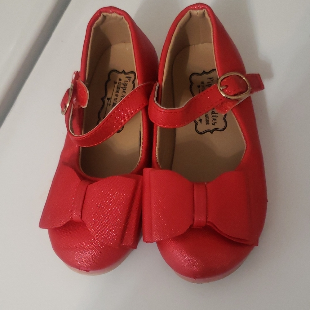 Pipperdoodle Red Bow Kids Dress Shoes